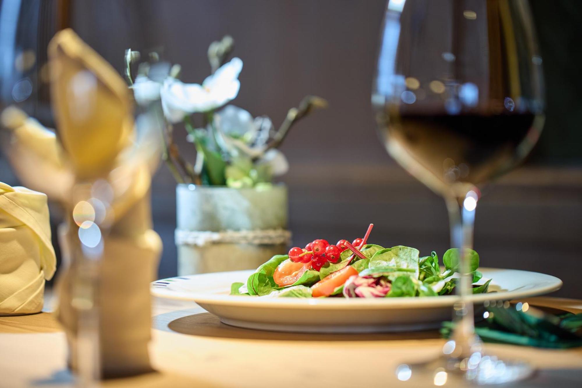 Montafon Moments Hotel Gortipohl Ngoại thất bức ảnh